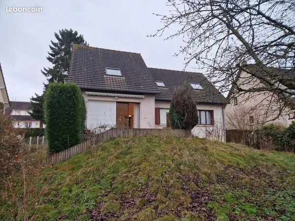 Pavillon 4 pièces 140 m² 