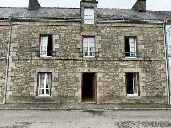 Maison de caractère Centre-ville de Camors 