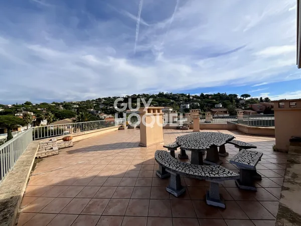 APPARTEMENT À VENDRE DE 5 PIÈCES DE 120,00 M² 