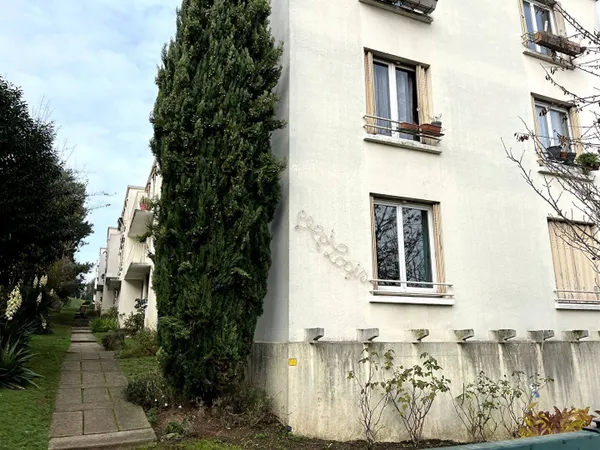 Appartement 4 pièces 82 m² 