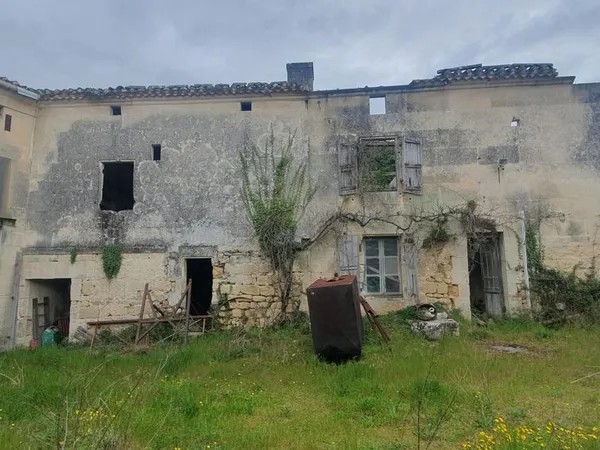 Local 224 m² 