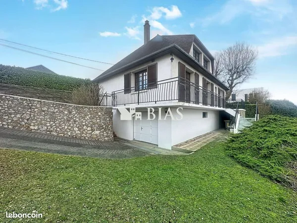 Maison 5 pièces 122 m² 