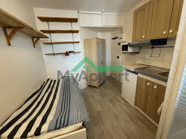 Studette 1 pièce 9 m² 