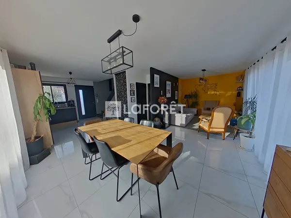 Maison 4 pièces 93 m² 