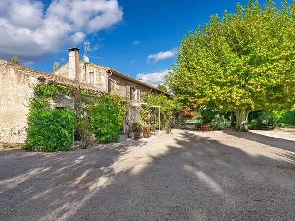 Villa 289 m² 