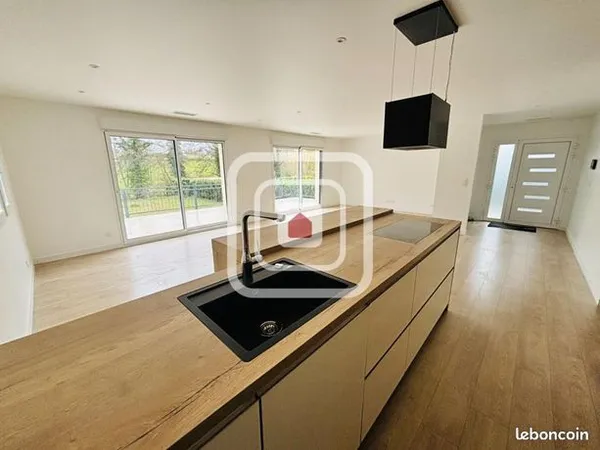 Maison 5 pièces 131 m² 