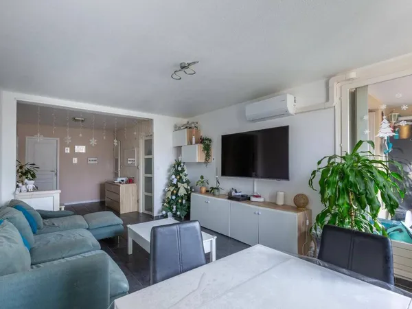 Appartement 4 pièces 81 m² 
