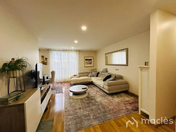 Appartement 4 pièces 66 m² 