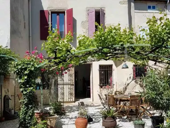 Maison 10 pièces 290 m² 