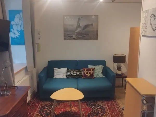 Studio meublé à louer 