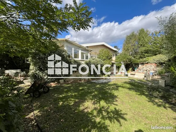 Maison 6 pièces 150 m² 