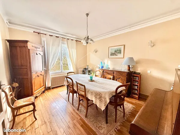 Maison 6 pièces 165 m² 
