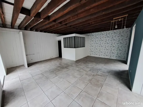 Local commercial 150 m2 