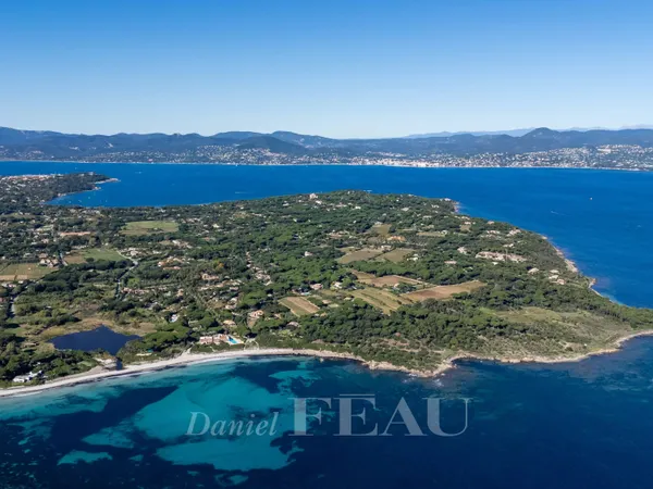 Saint Tropez - Maison à agrandir et rénover 