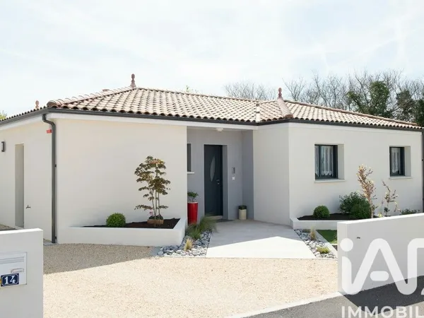 Terrain 699 m² 