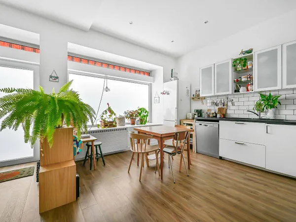 Appartement 4 pièces 81 m² 