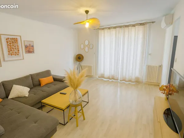 Location Appartement T3 Aubagne - Pin vert 
