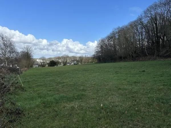 Terrain 430 m² Landerneau 