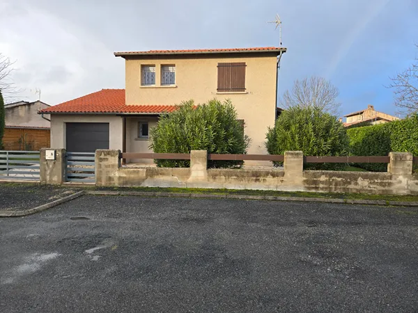 Maison Saint Juery 5 pièce(s) 129 m2 