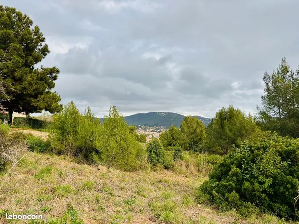 Terrain 775 m² La Garde 