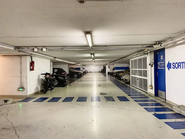 Parking 945 m² 