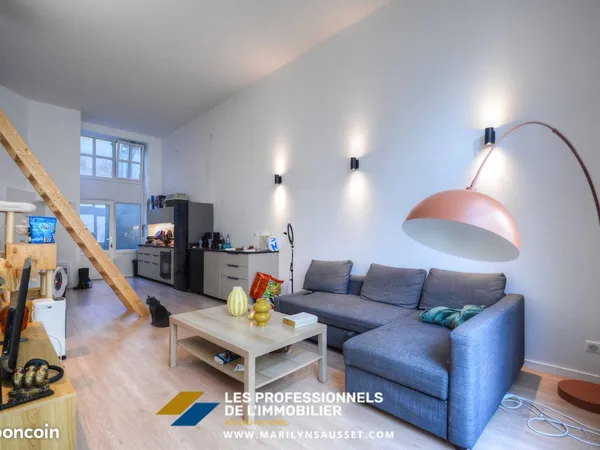 Loft 2 pièces 50 m² 