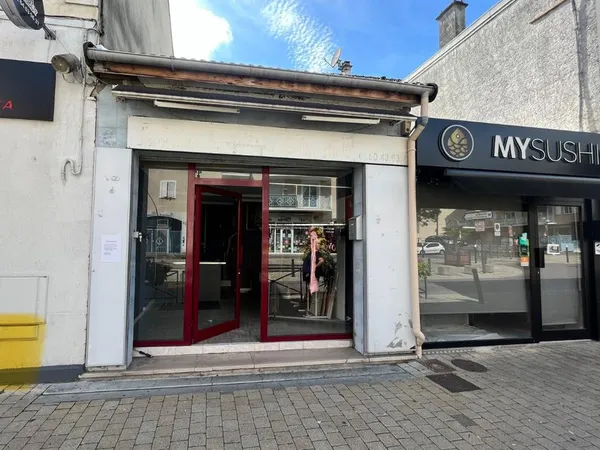 Local 28 m² Esbly 