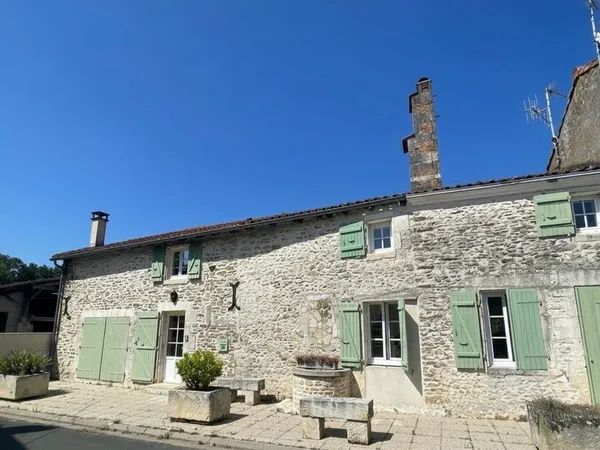 Maison et dépendances 