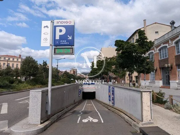 Parking - Garage Location Toulouse   130€