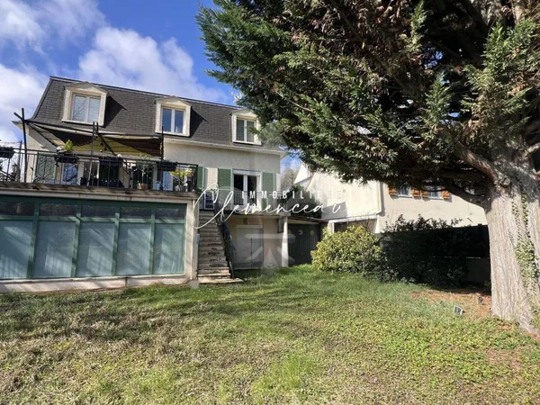 Maison 6 pièces 190 m² 