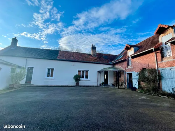 Vente maison type "corps de ferme" rénovée 