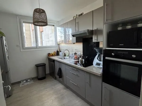 Appartement 4 pièces 83 m² 