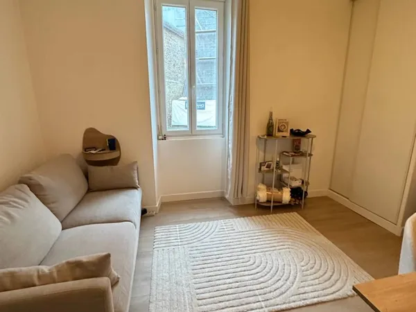 Location studio 2 mois 
