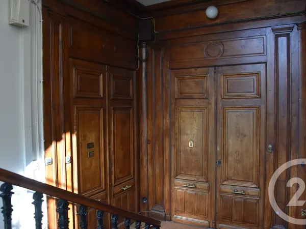 Appartement 5 pièces 151 m² 