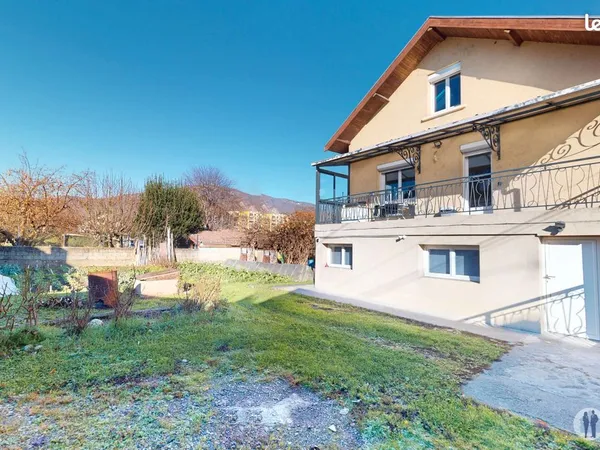 Maison 5 pièces 138 m² 