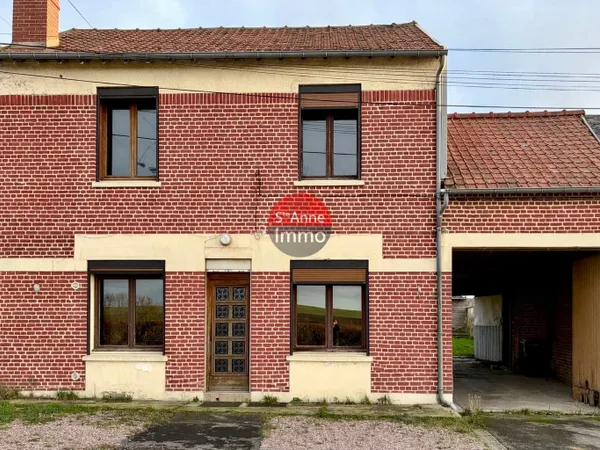 LA-BOISSELLE - MAISON SEMI-MITOYENNE - AUTONOMIE DE PLEIN PI 