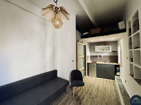 Studio meublé 13,91 m2 Centre historique d'Aix-en-Provence 