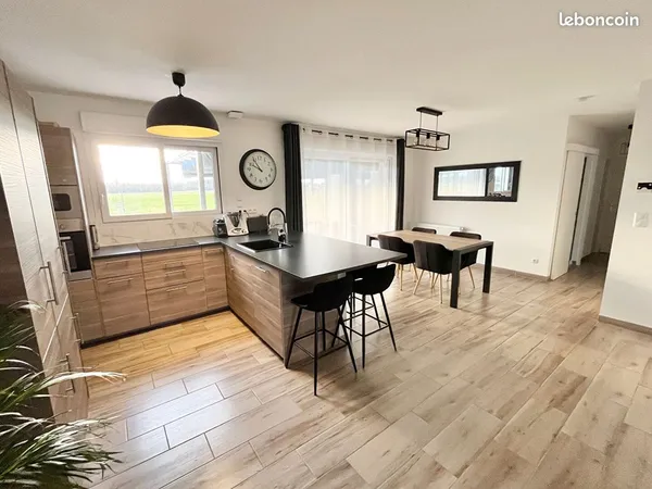 Maison 4 pièces 93 m² 