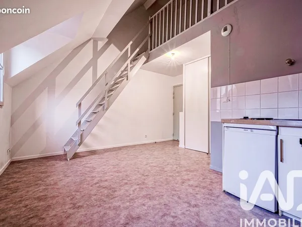 Studio 1 pièce 31 m² 