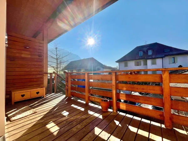 Triplex 4 pièces 78 m² 