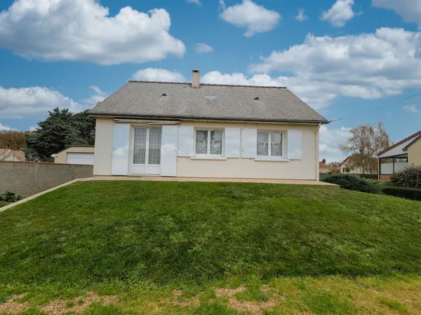 PAVILLON SUR SOUS-SOL 