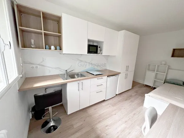 Appartement 1 pièce 13 m² 