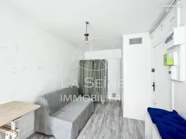 Appartement 1 pièce 14 m² 