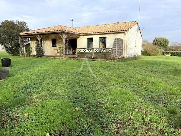 Maison de plain-pied 4 pièces 92 m² 