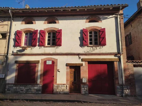 Maison 8 pièces 196 m² 