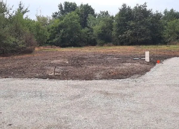 Terrain 613 m² Mios 