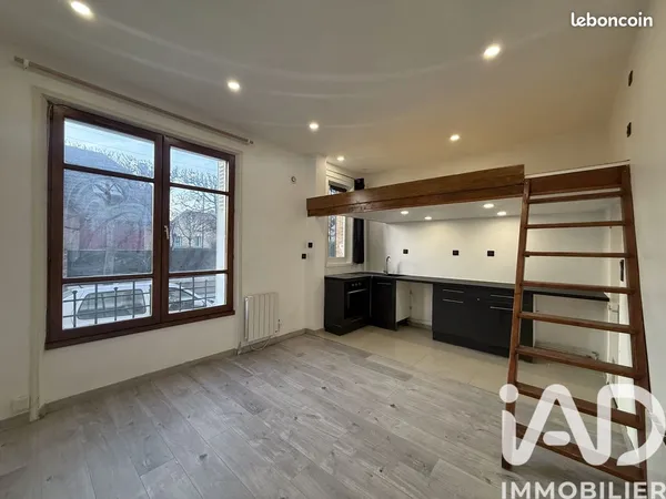 Studio 1 pièce 19 m² 
