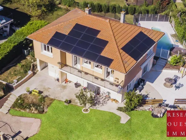 Maison 5 pièces 180 m² 