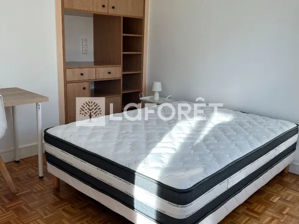 Appartement 4 pièces 64 m² 