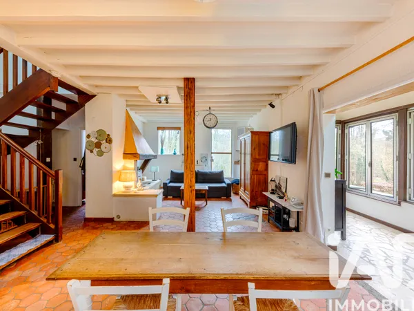 Maison 8 pièces 198 m² 